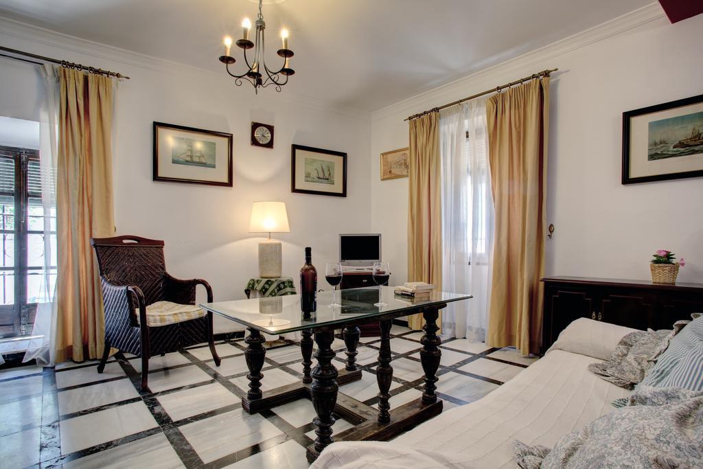 רונדה Holiday House Abul Beka חדר תמונה
