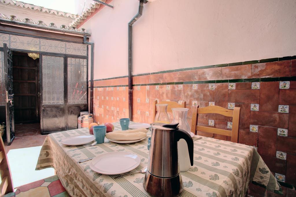 רונדה Holiday House Abul Beka חדר תמונה