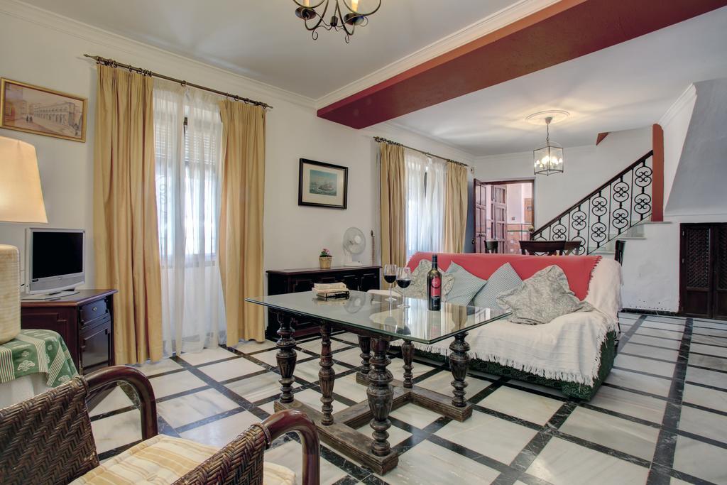 רונדה Holiday House Abul Beka חדר תמונה